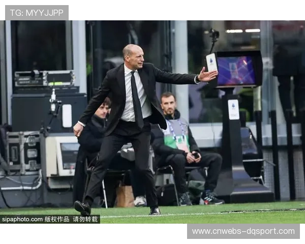 热那亚2-1险胜恩波利，德罗西执教首秀取关键三分